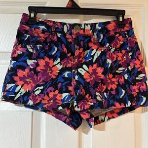 Floral Women's Shorts